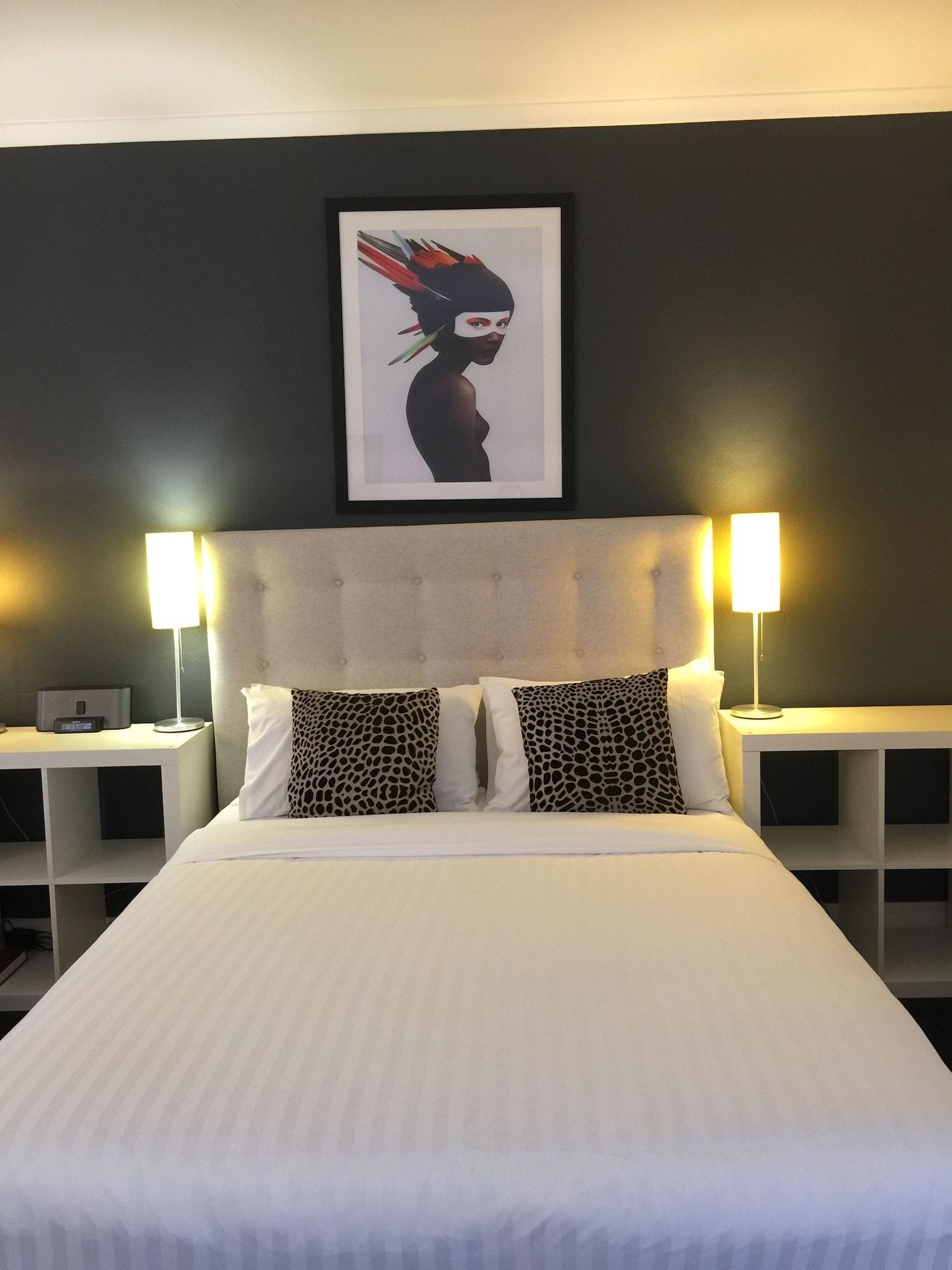 Caledonian Hotel Motel Ечука Екстер'єр фото